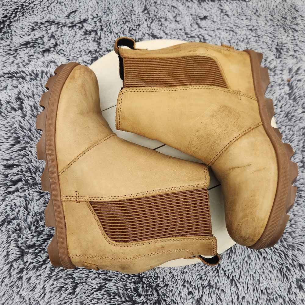 SOREL Joan of Arctic Wedge II Camel Tan Chelsea Leather Boots Women’s Size 7.5 - Picture 5 of 9